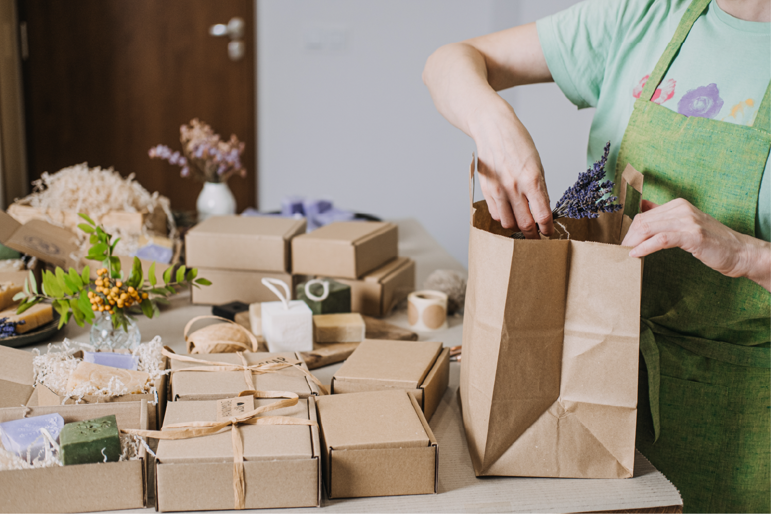 Stock de mobilier et de marchandises